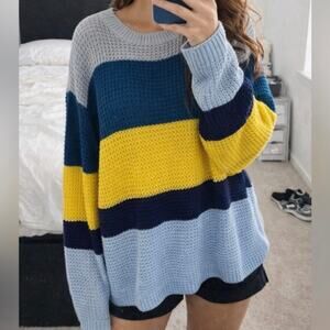 NWT Umgee Sweater Women’s Medium Blue Striped Loose Knit Bell Sleeve Yellow Gray